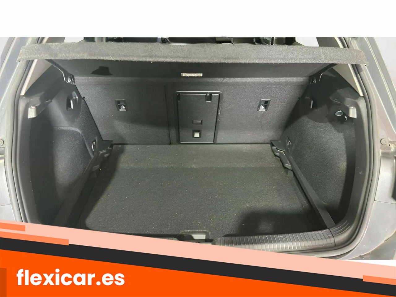 Foto Volkswagen Golf 33