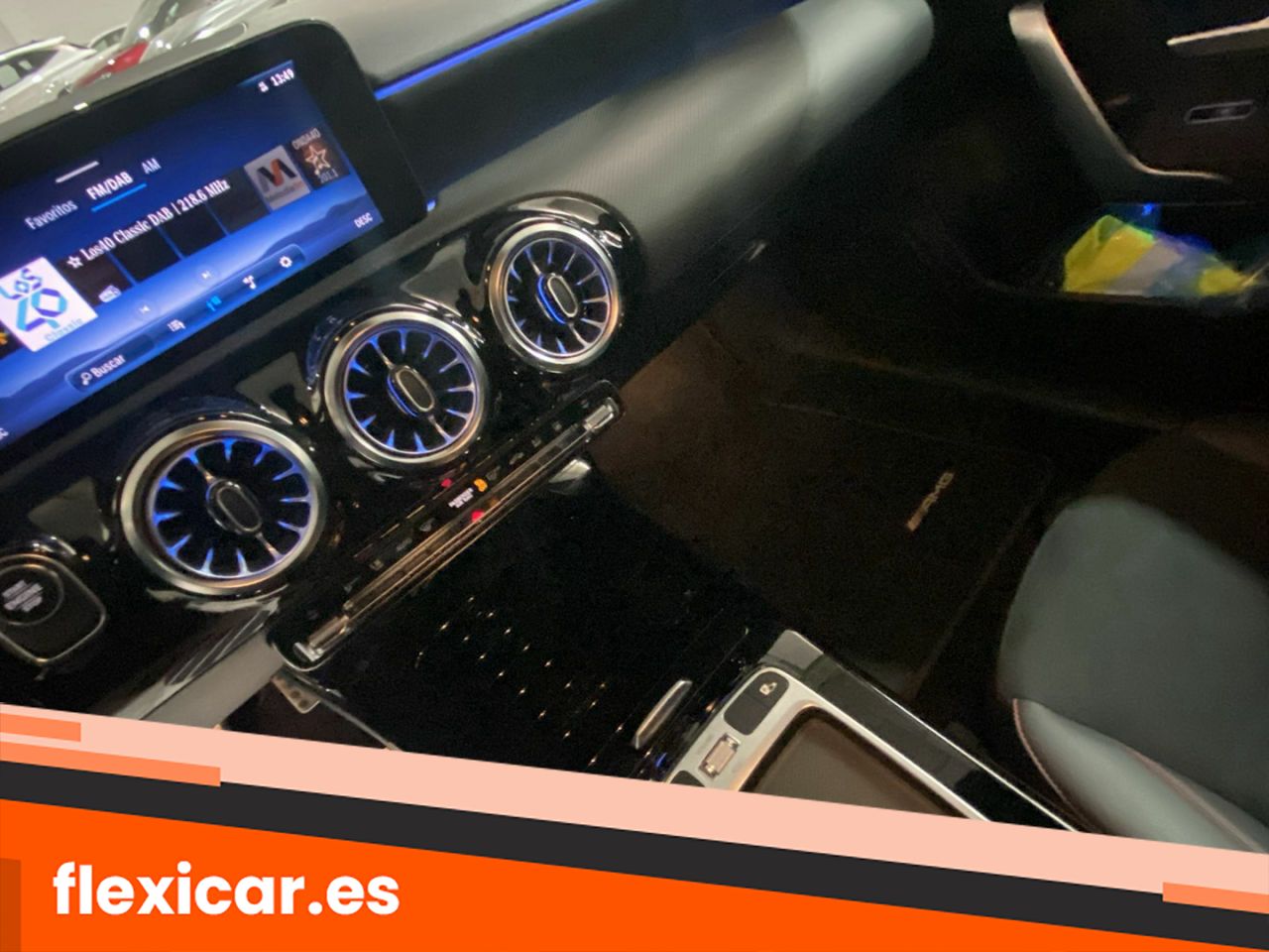 Foto Mercedes-Benz Clase A 25