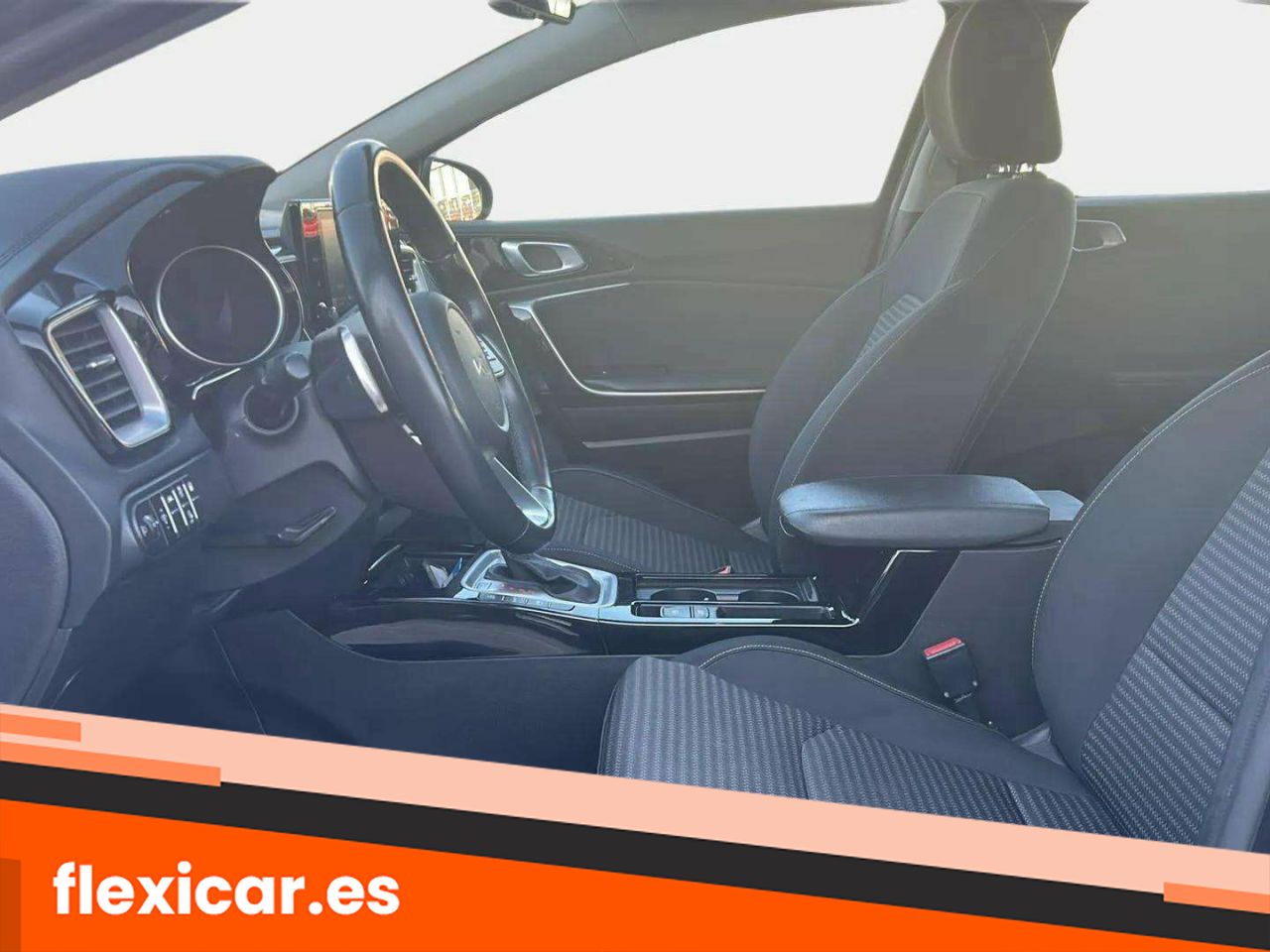 Foto Kia XCeed 11