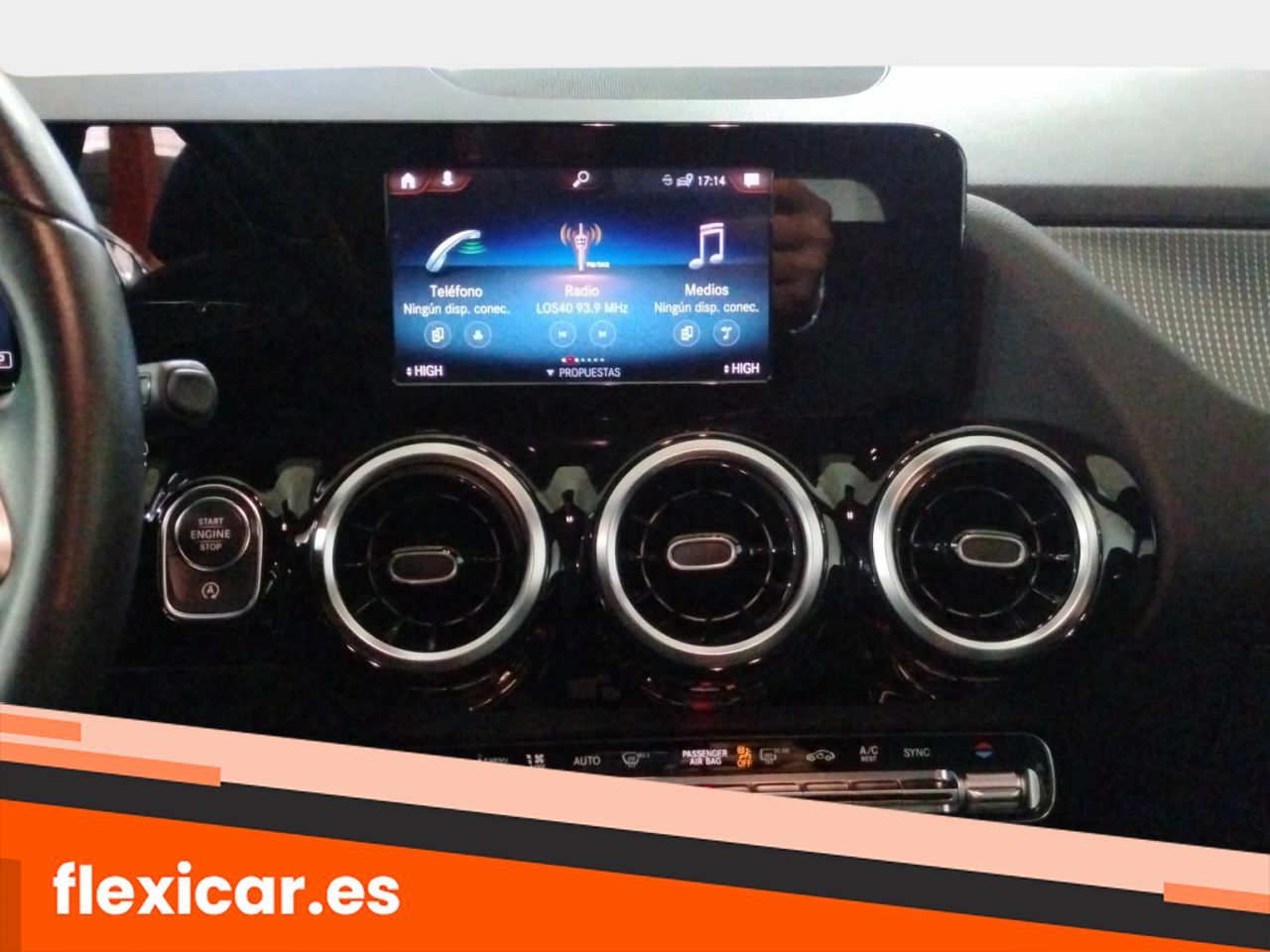 Foto Mercedes-Benz Clase GLA 12