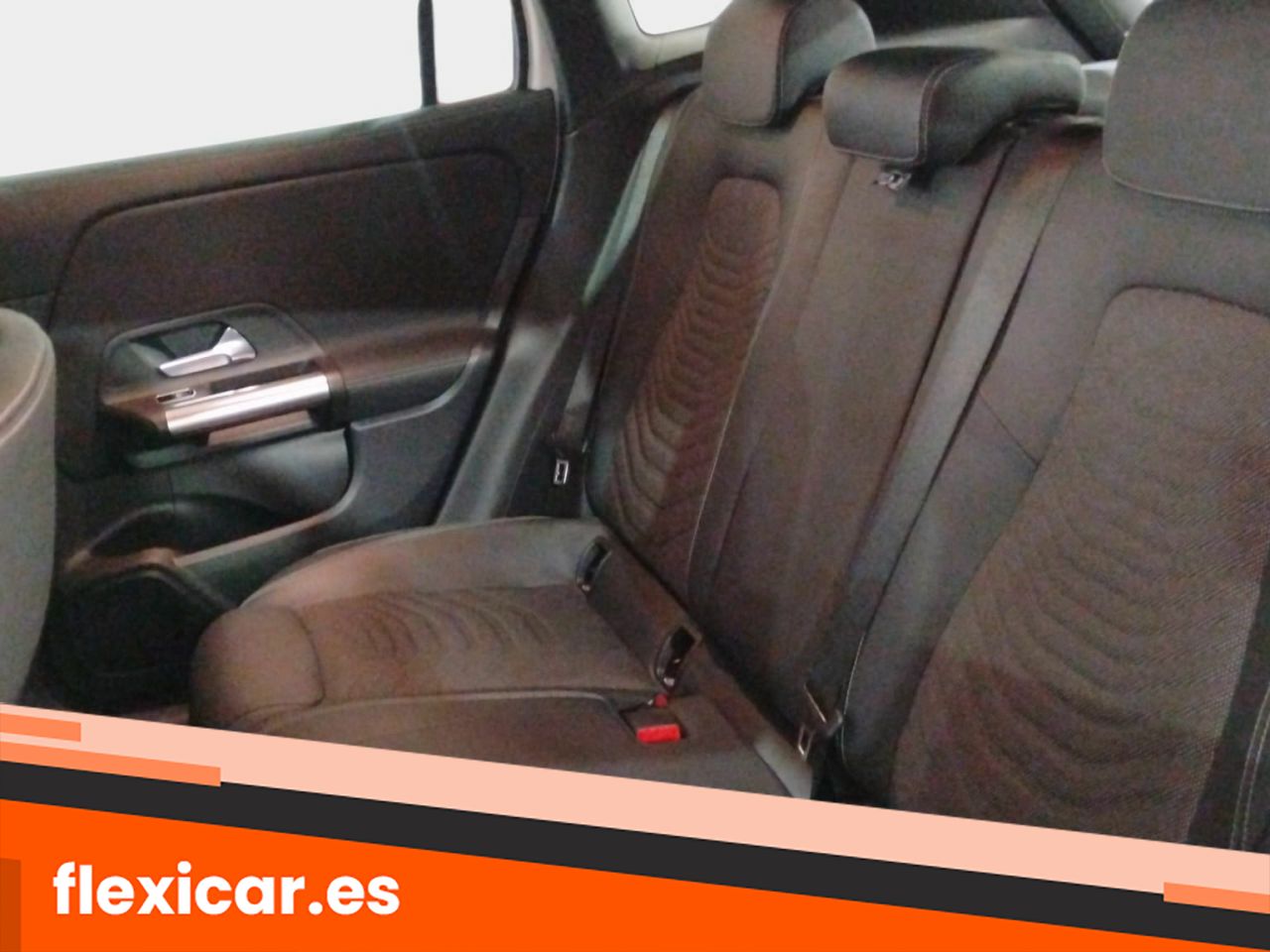 Foto Mercedes-Benz Clase GLA 14