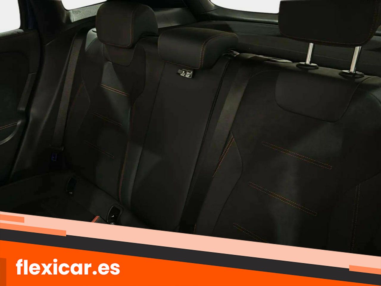 Foto Mercedes-Benz Clase GLA 14