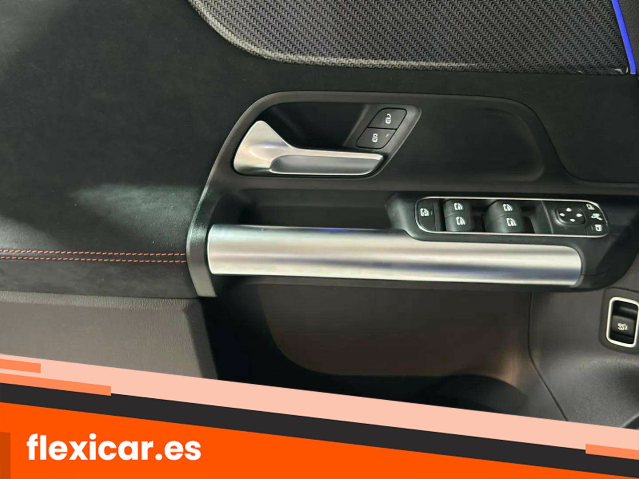 Foto Mercedes-Benz Clase GLA 28