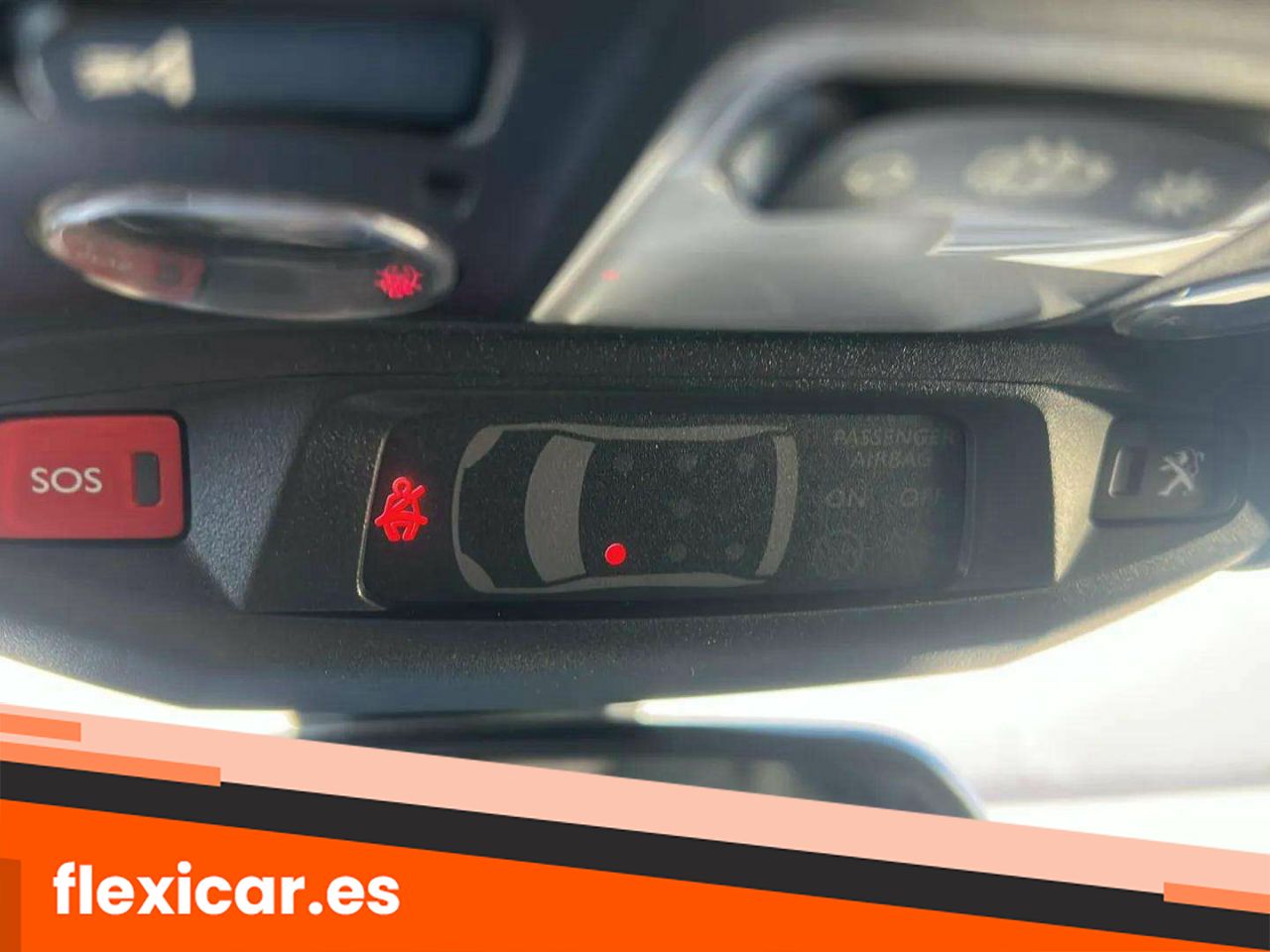 Foto Peugeot 5008 23