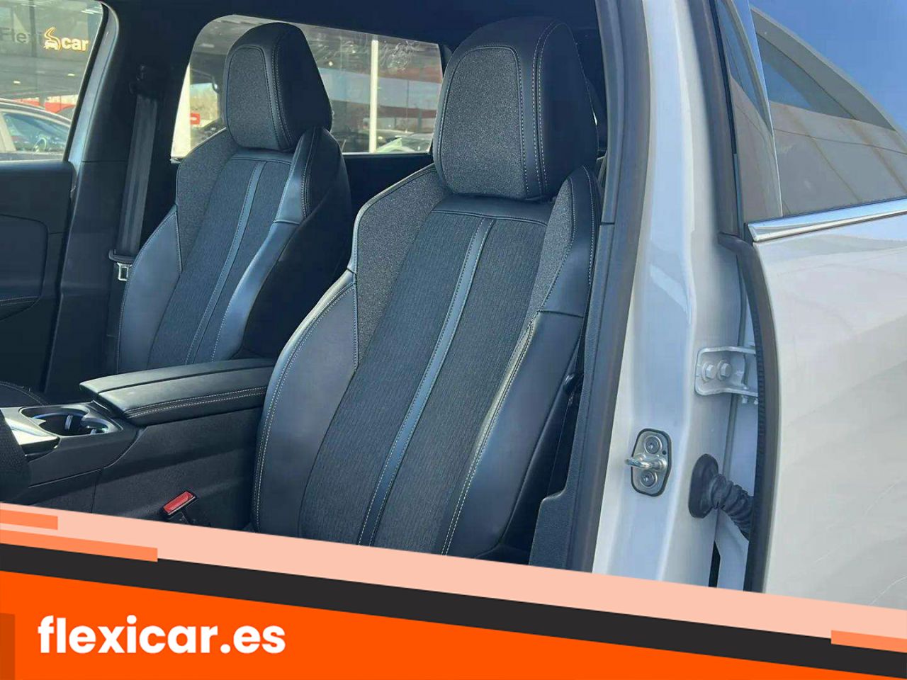 Foto Peugeot 5008 25