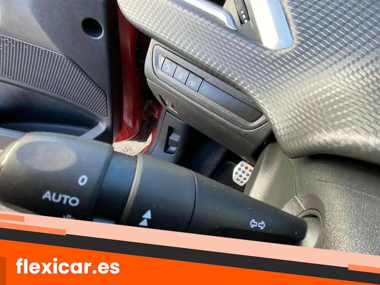 Foto Peugeot 208 18