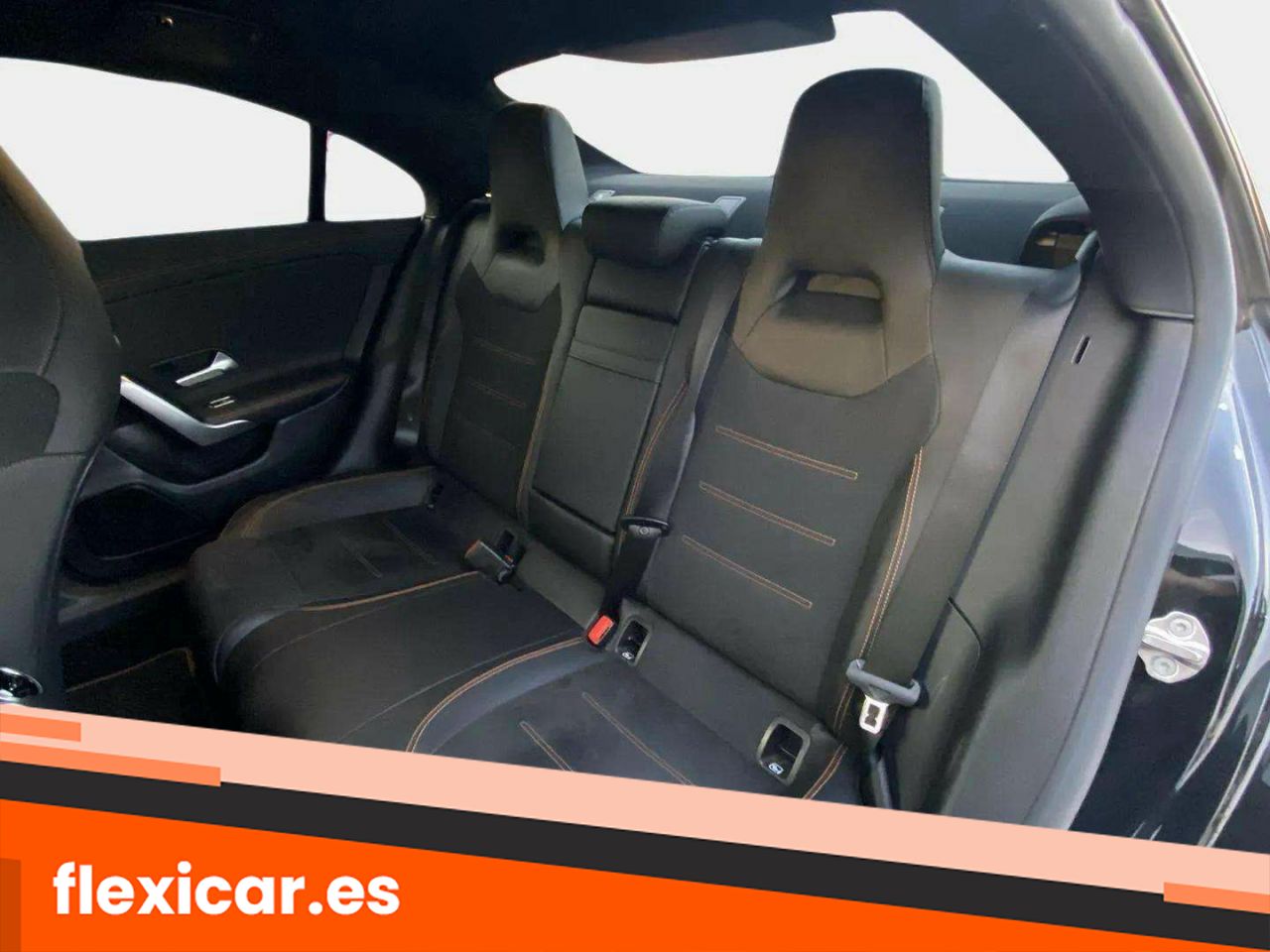 Foto Mercedes-Benz Clase CLA 16