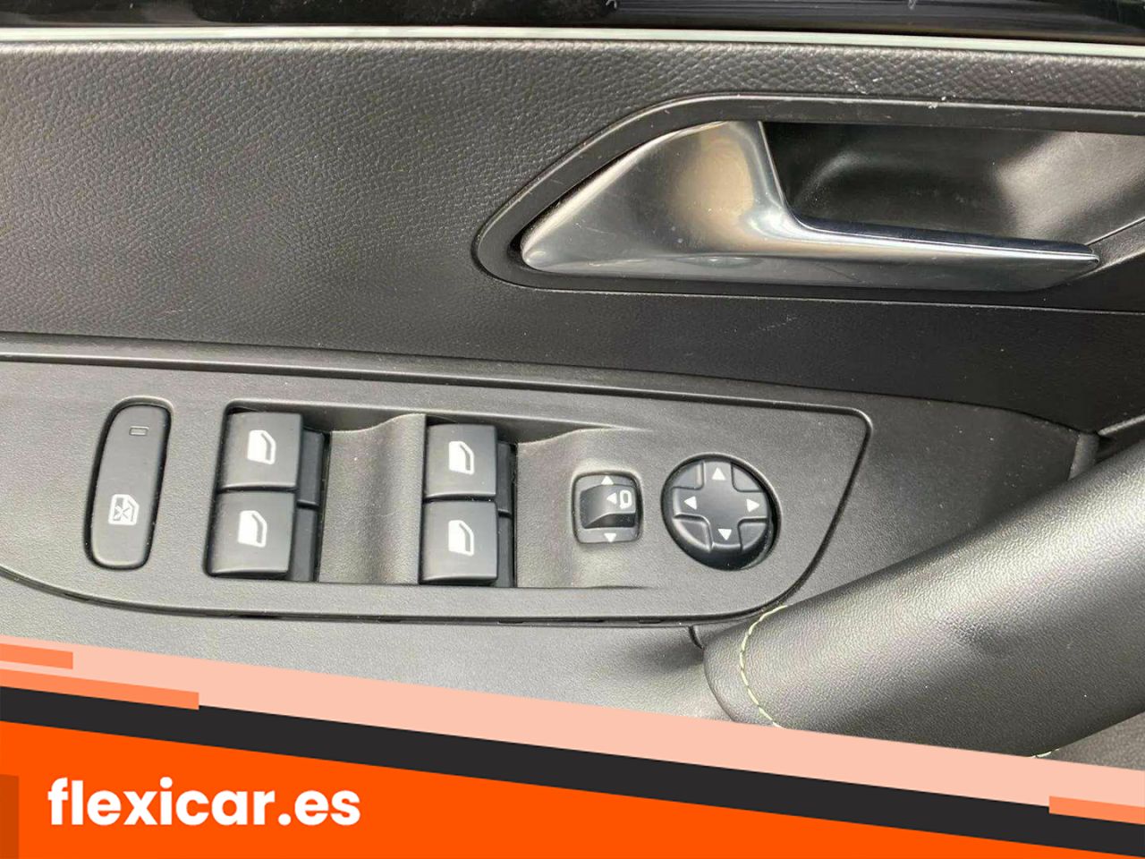 Foto Peugeot 2008 13