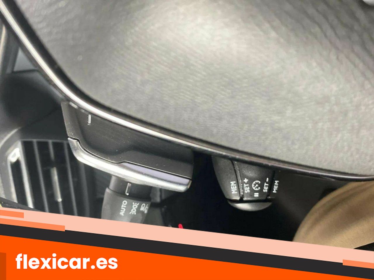 Foto Peugeot 208 20