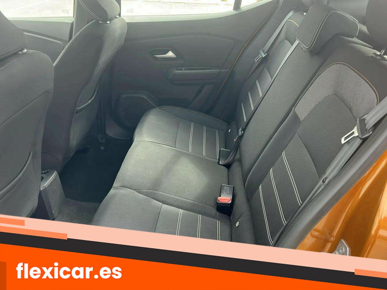 Foto Dacia Sandero 25