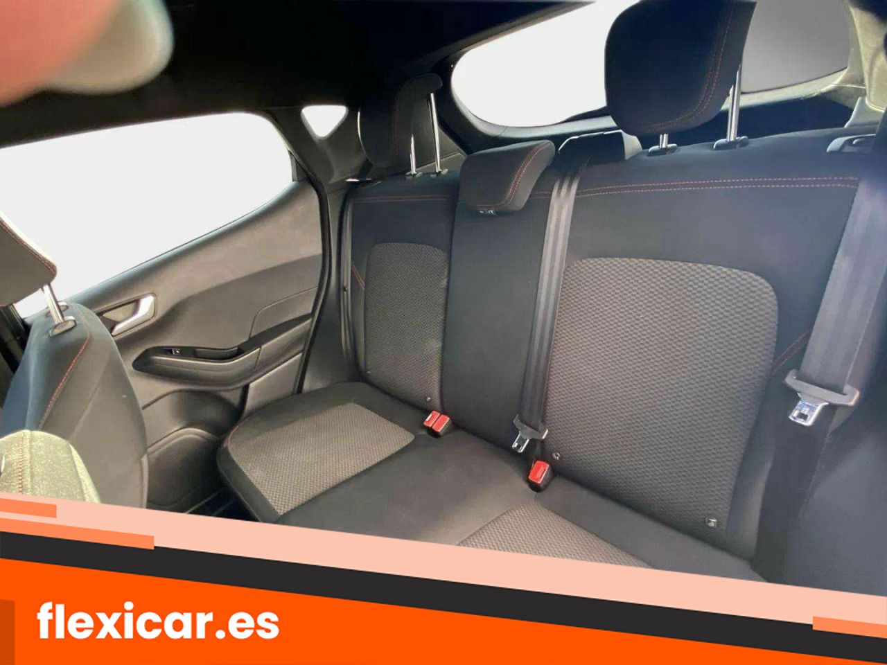 Foto Ford Fiesta 16