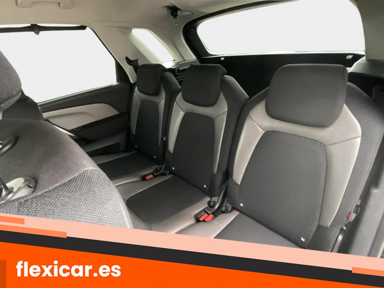 Foto Citroën C4 Picasso 17