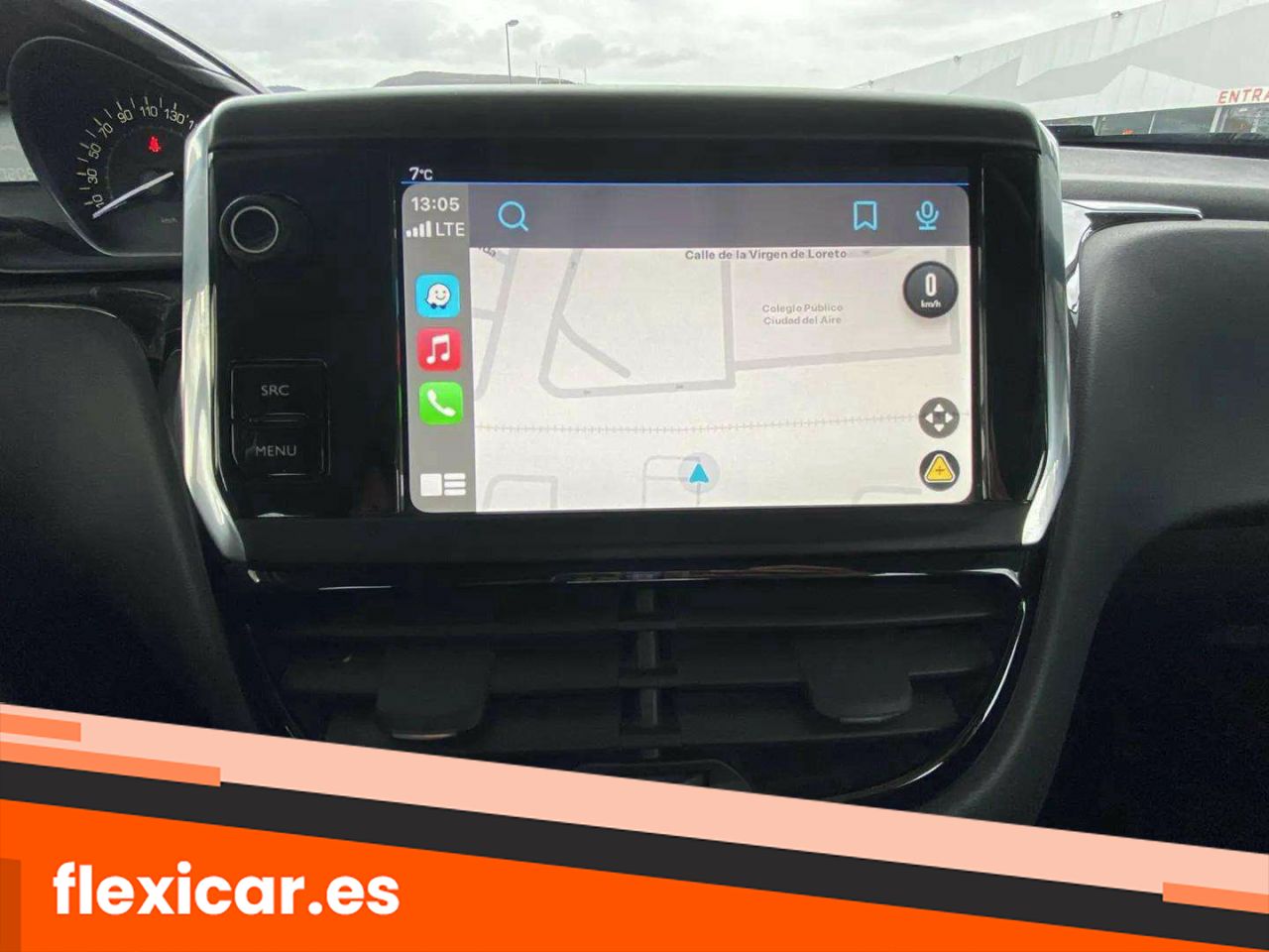 Foto Peugeot 208 25