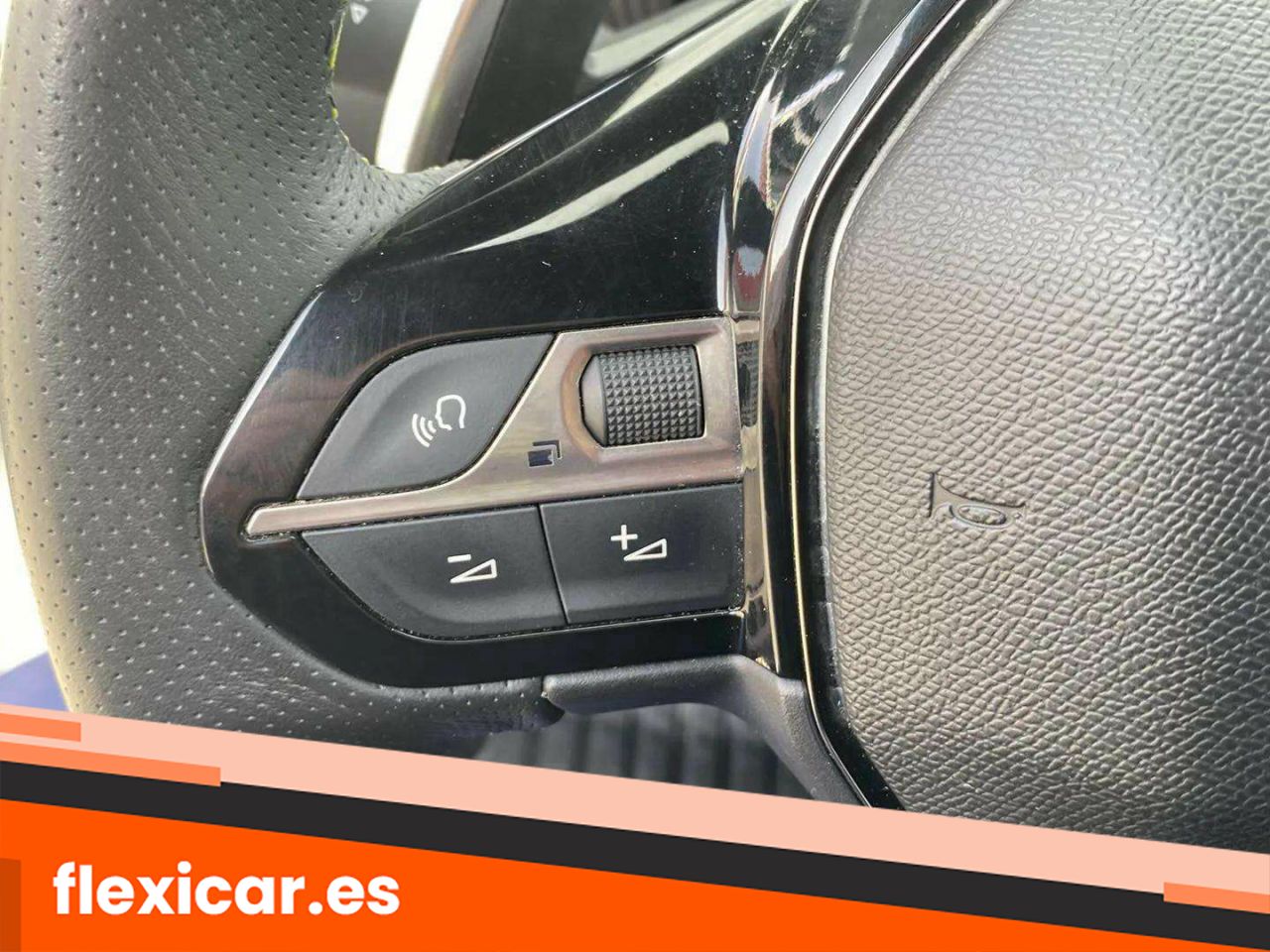 Foto Peugeot 208 16
