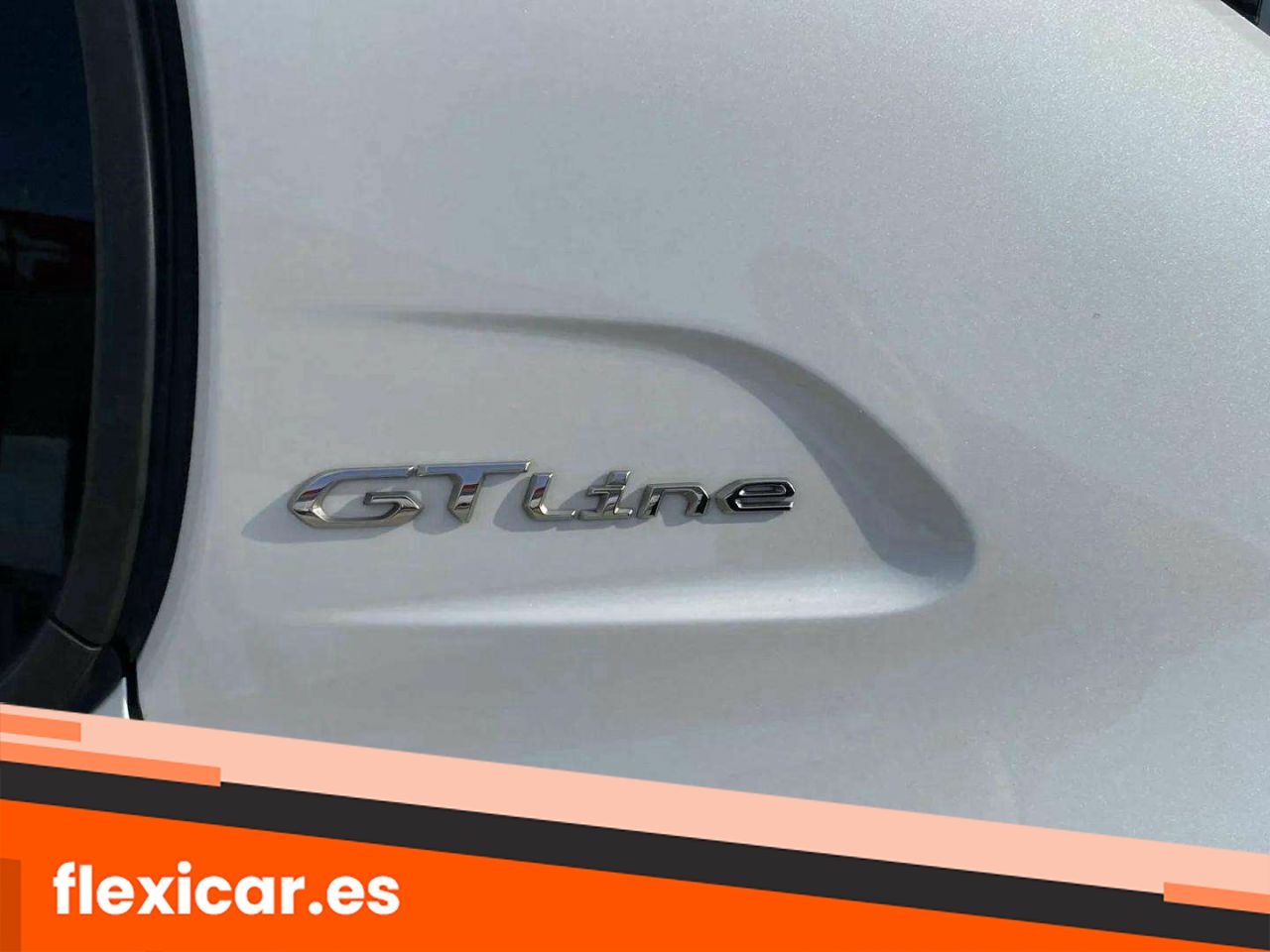 Foto Peugeot 208 28