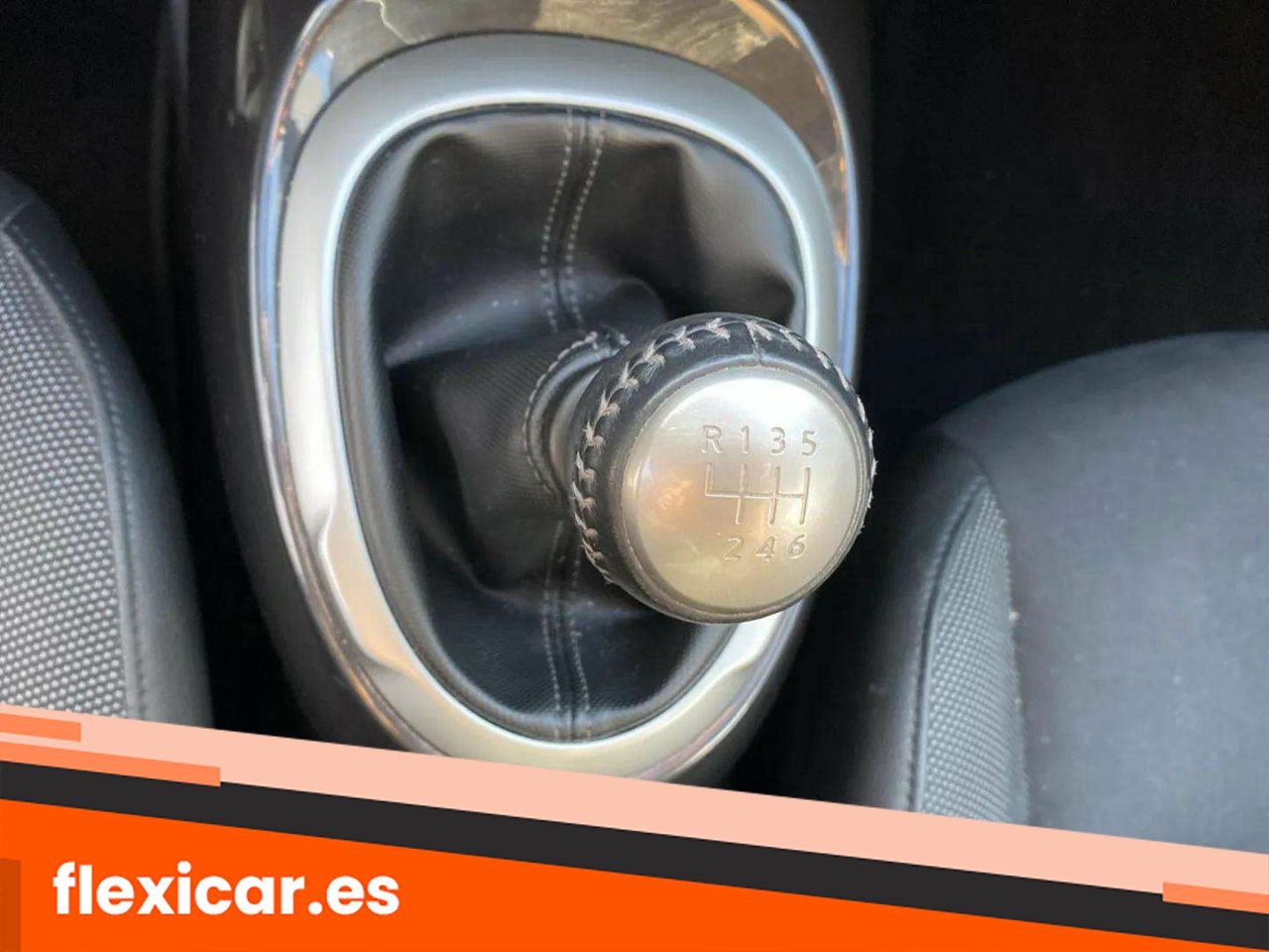 Foto Nissan Juke 26