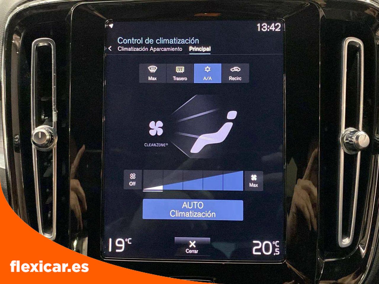 Foto Volvo XC40 29