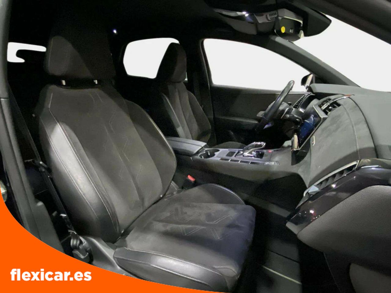 Foto DS Automobiles DS 7 Crossback 12