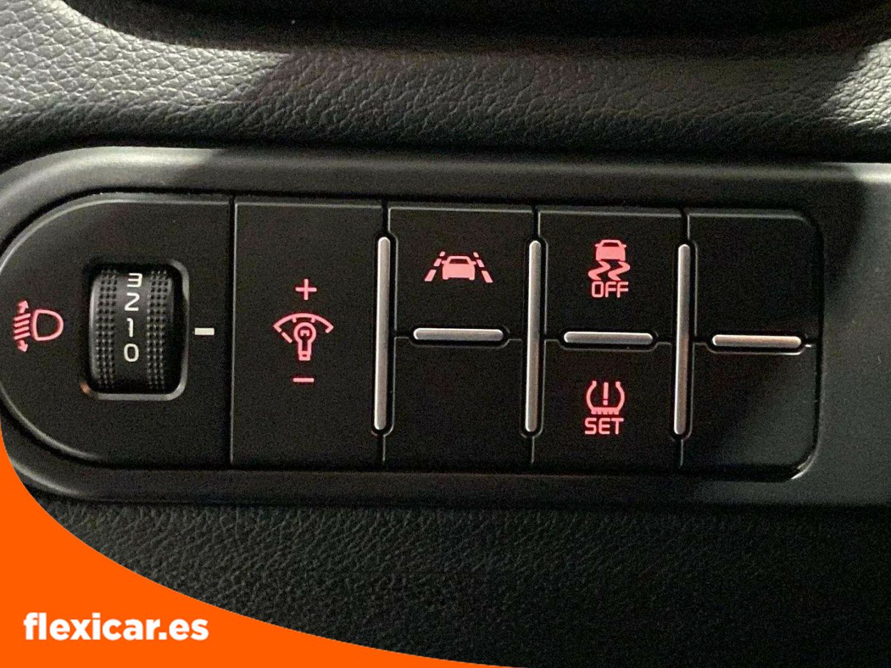 Foto Kia XCeed 18