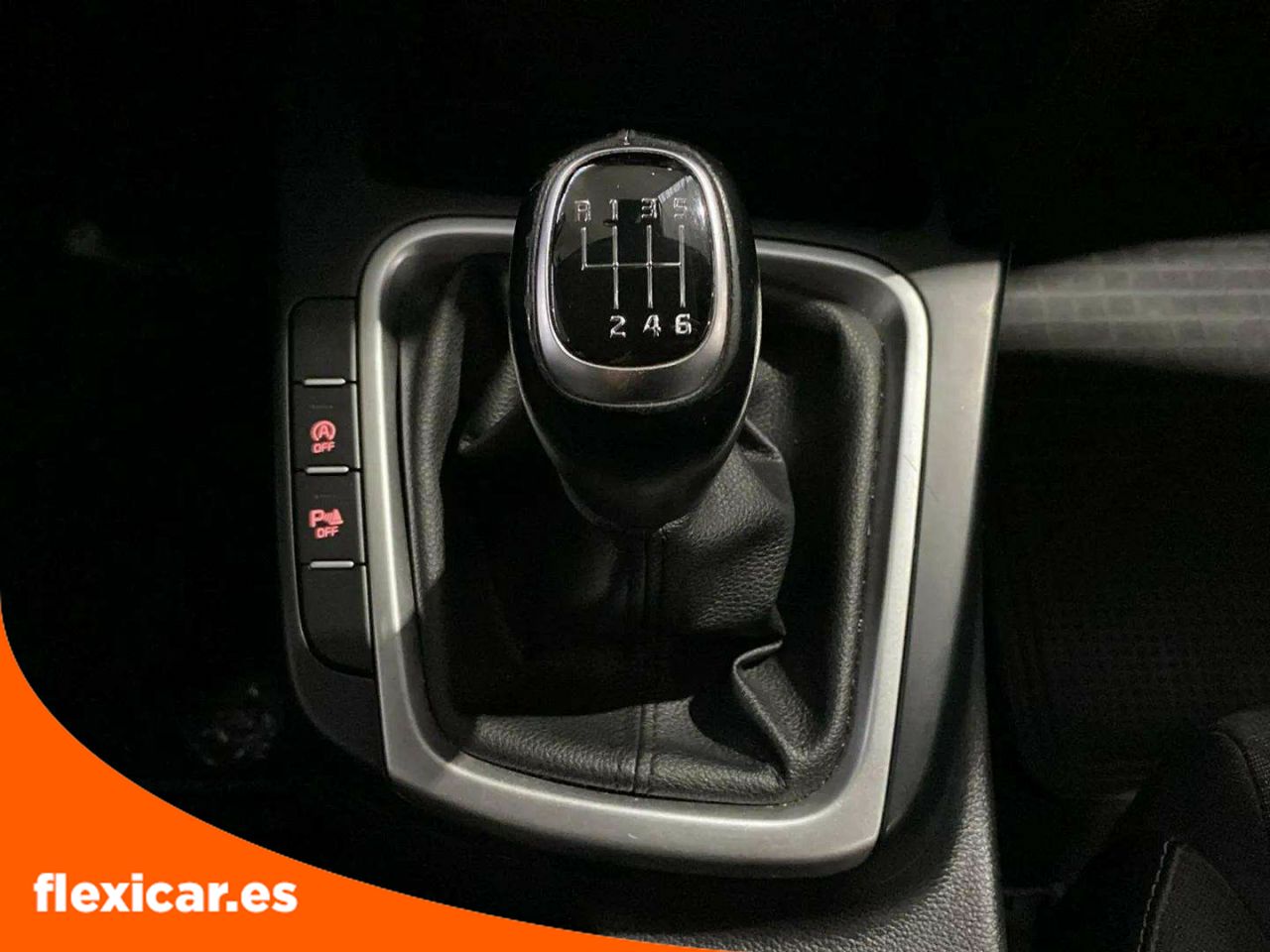 Foto Kia XCeed 34