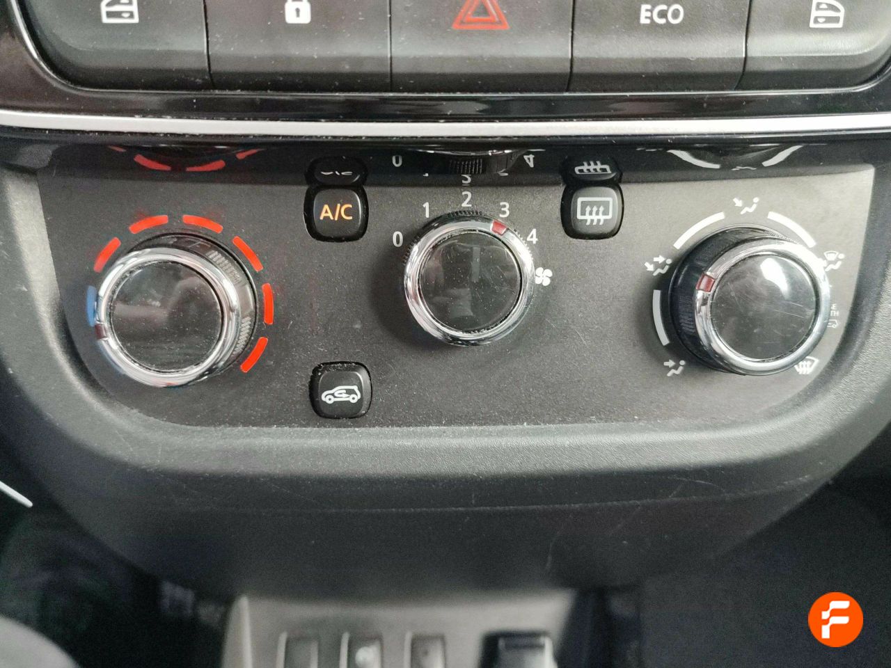 Foto Dacia Spring 19