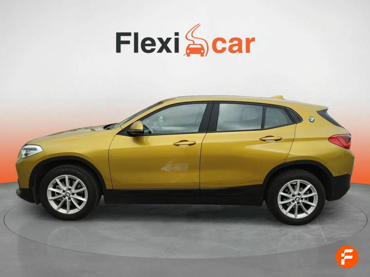Foto BMW X2 4