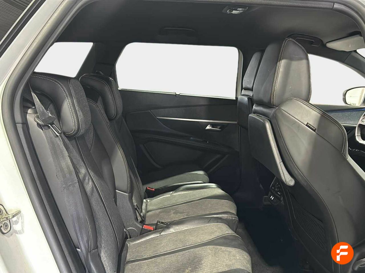 Foto Peugeot 5008 11