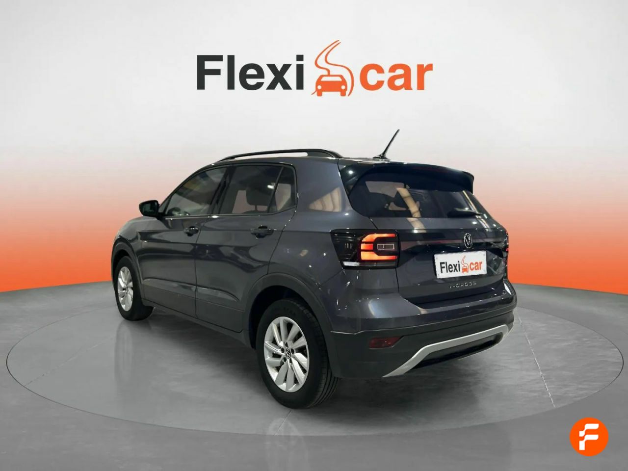 Foto Volkswagen T-Cross 5