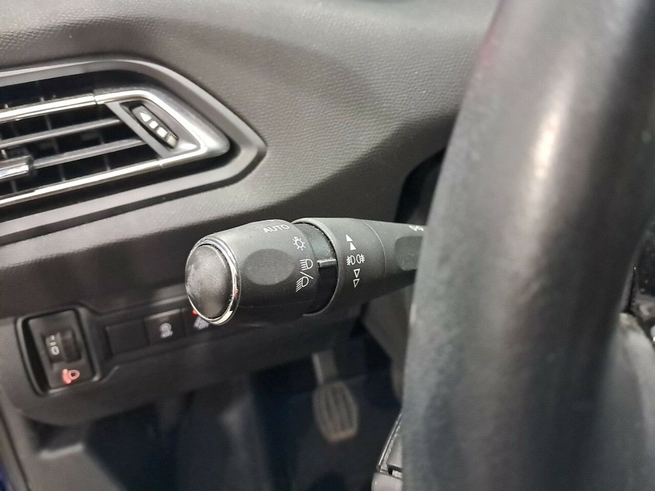 Foto Peugeot 308 14
