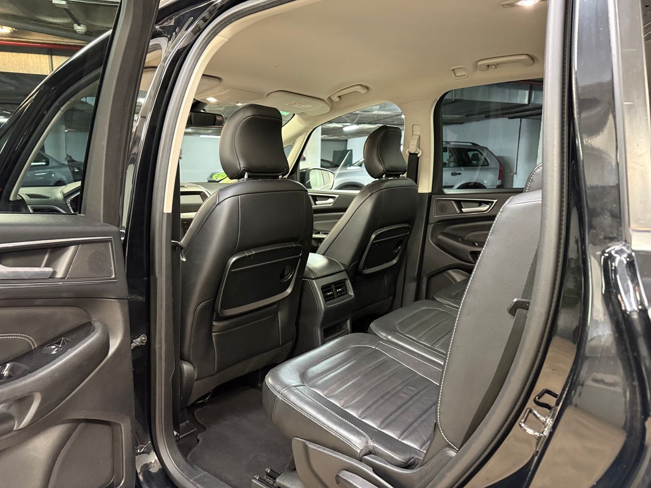 Foto Ford Galaxy 19