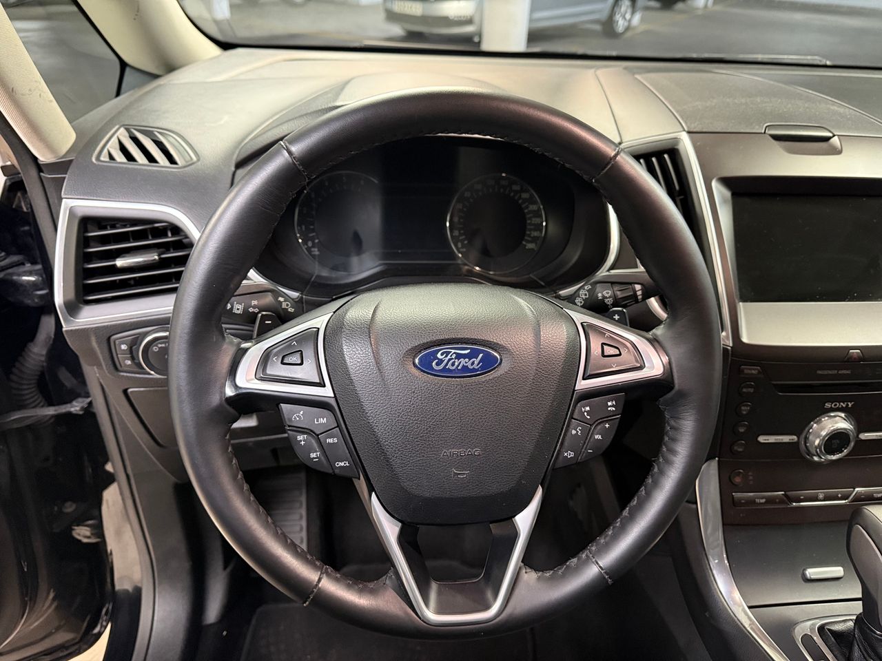 Foto Ford Galaxy 23
