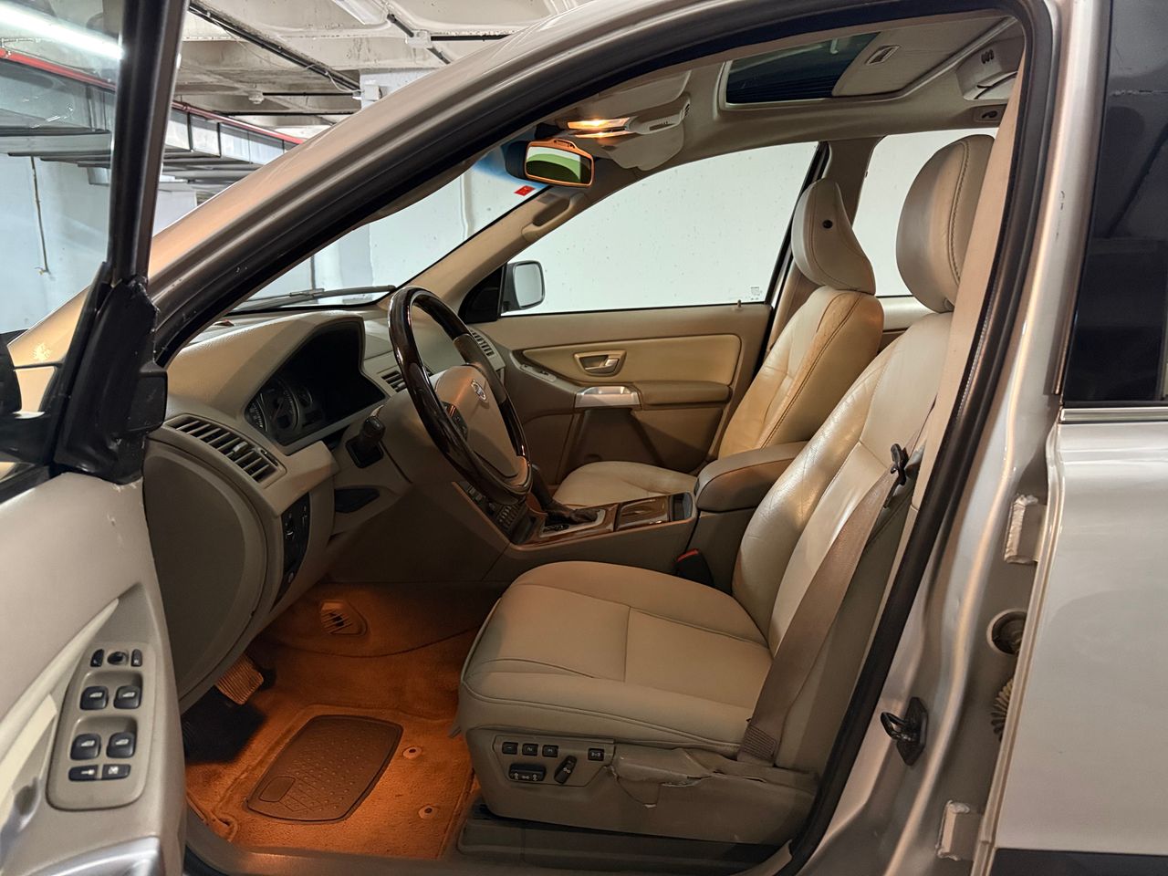 Foto Volvo XC90 17