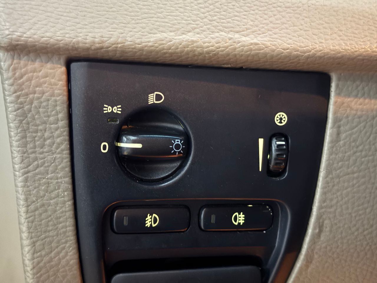 Foto Volvo XC90 19