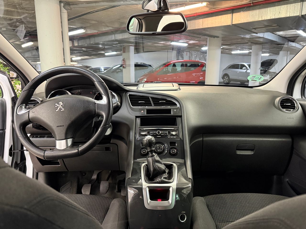 Foto Peugeot 5008 12