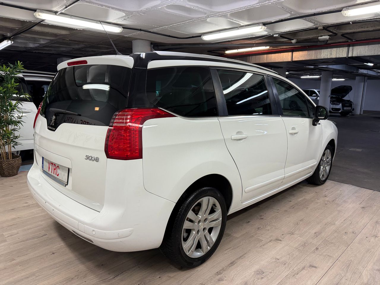 Foto Peugeot 5008 22