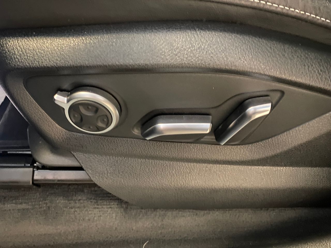 Foto Audi Q7 25
