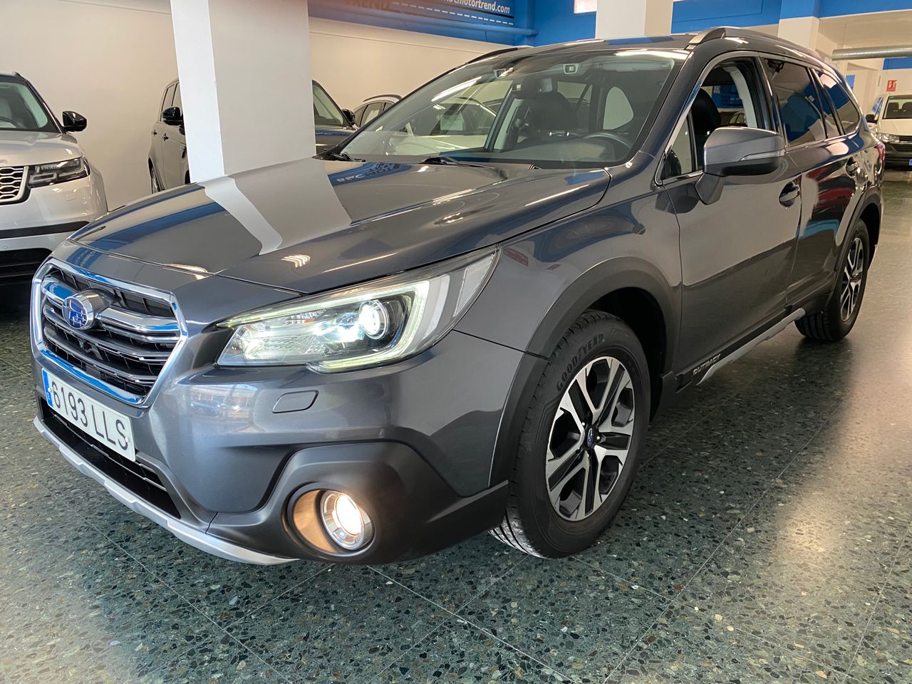 Foto Subaru Outback 11