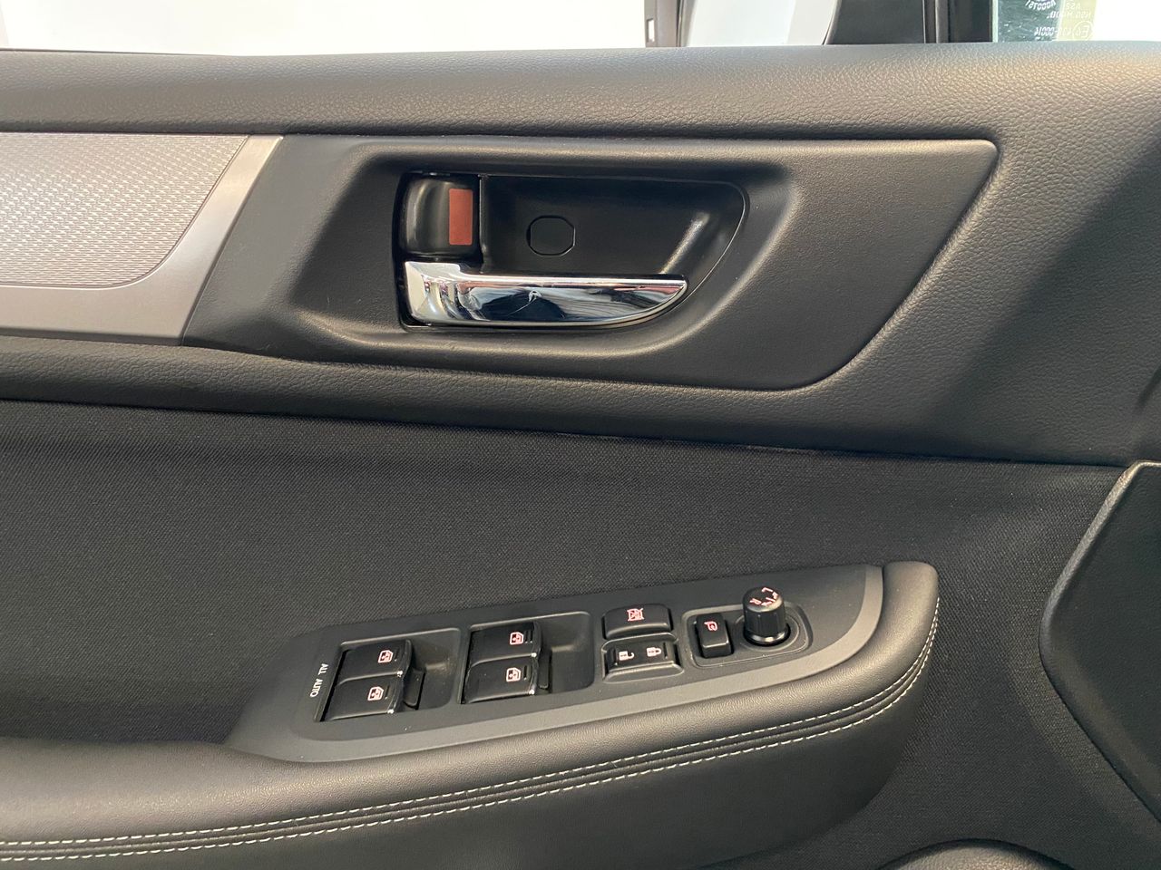 Foto Subaru Outback 31
