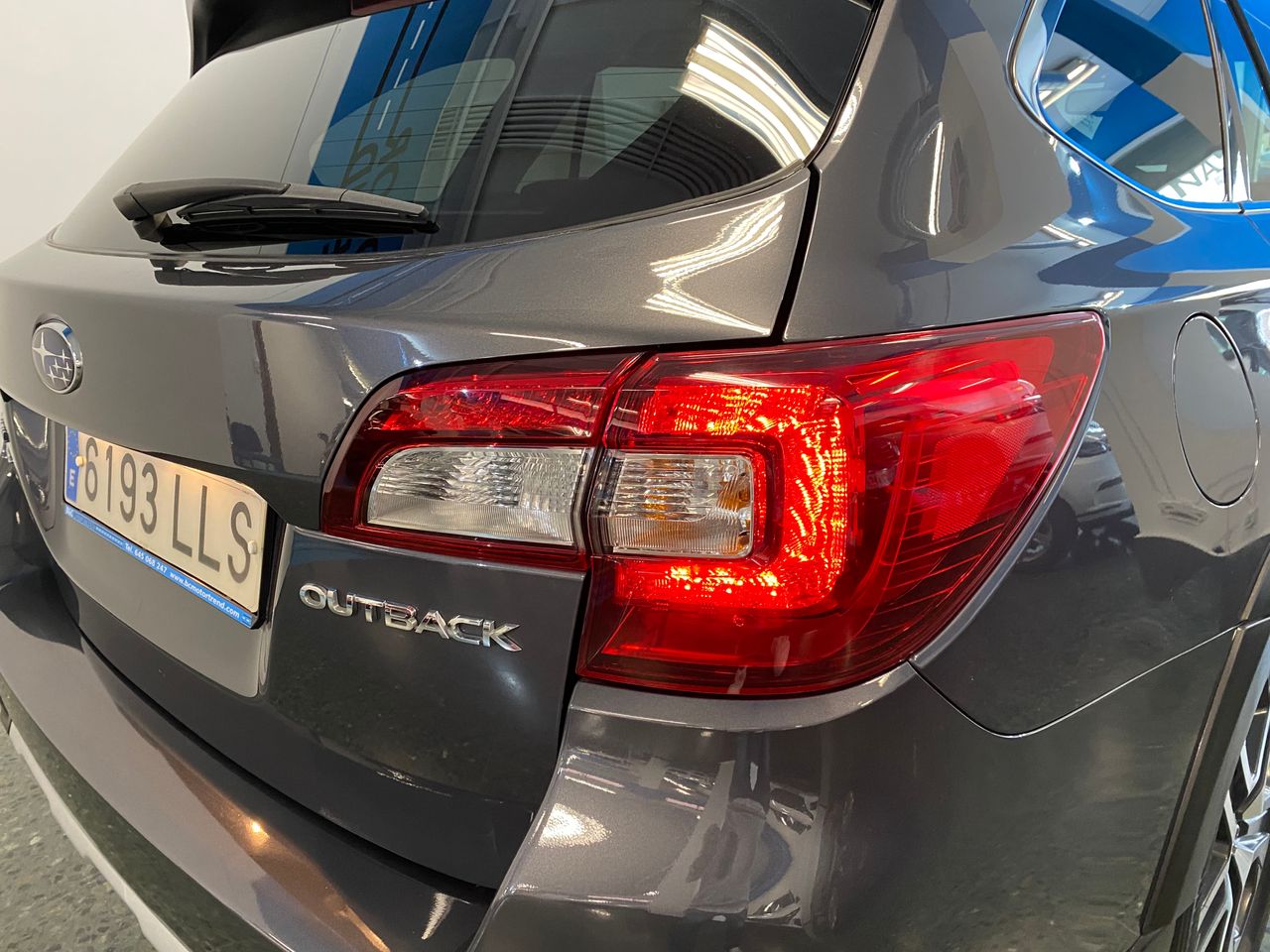 Foto Subaru Outback 33