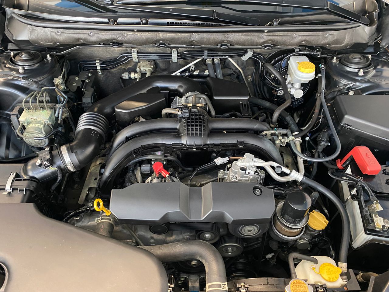Foto Subaru Outback 34