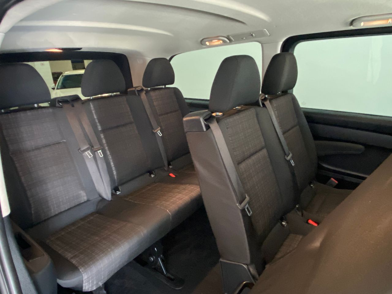 Foto Mercedes-Benz Vito 10
