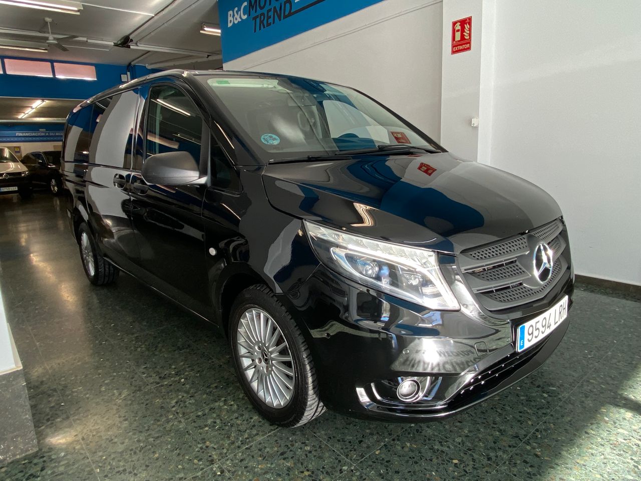 Foto Mercedes-Benz Vito 13