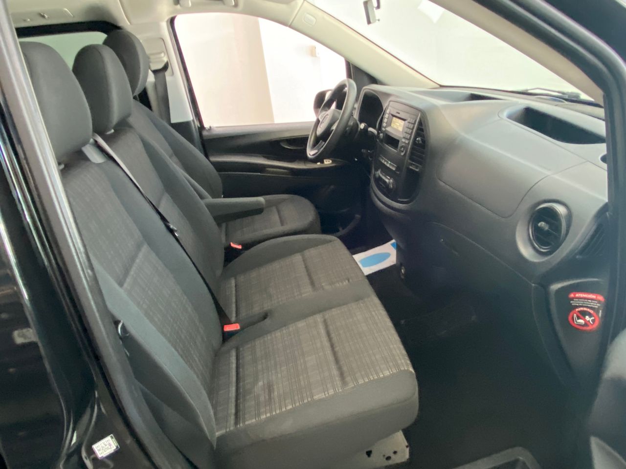 Foto Mercedes-Benz Vito 14