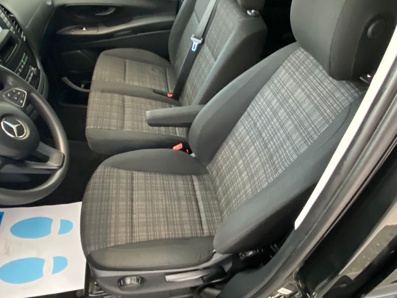 Foto Mercedes-Benz Vito 16