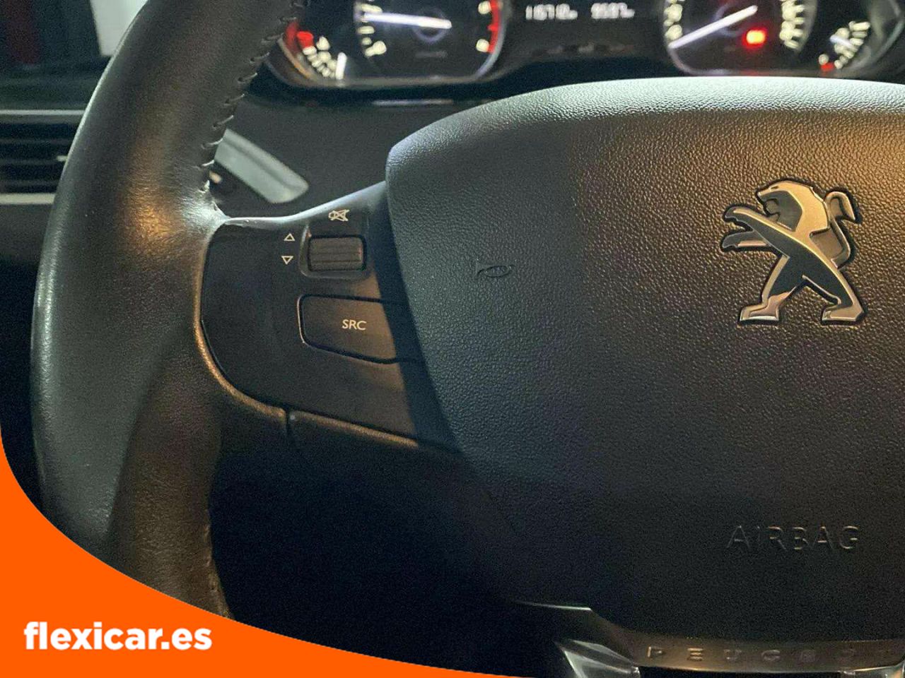 Foto Peugeot 208 12