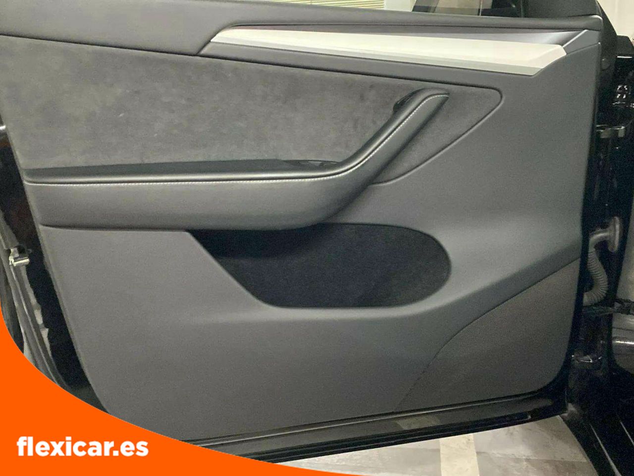 Foto Tesla Model Y 30