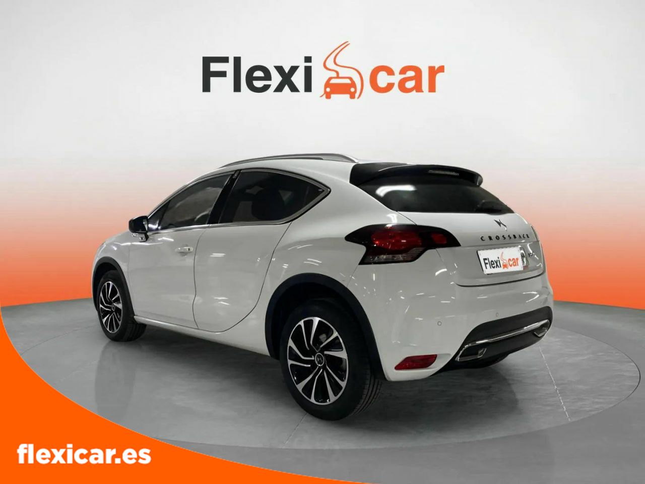 Foto DS Automobiles DS 4 5