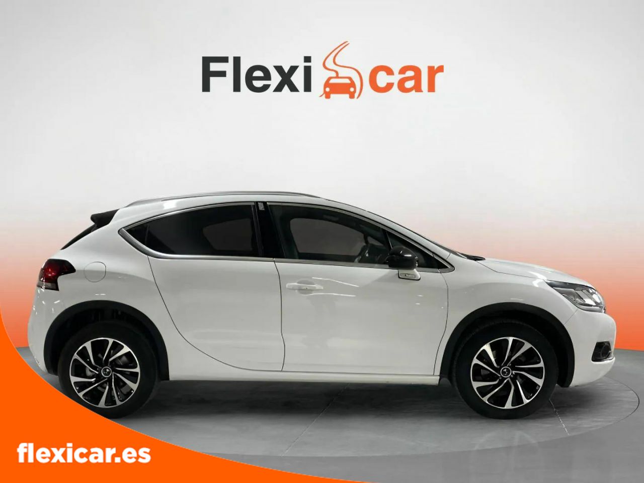 Foto DS Automobiles DS 4 9