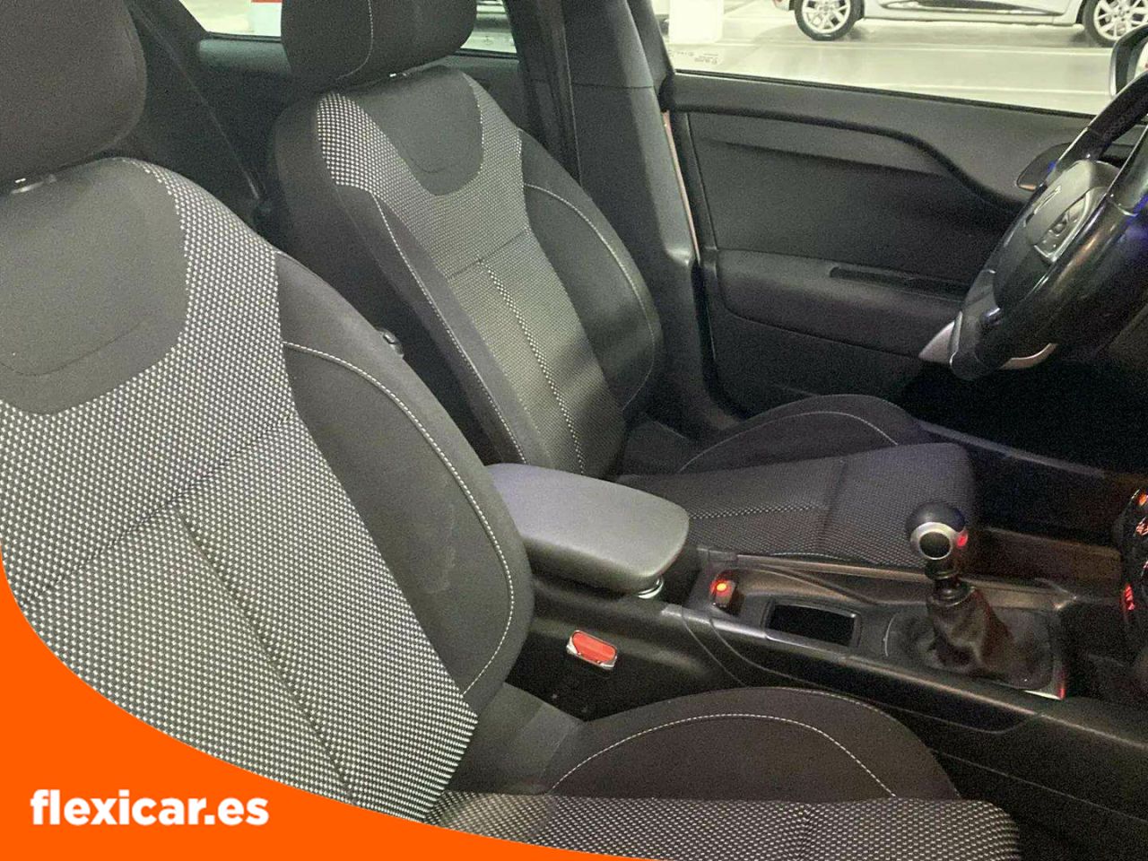 Foto DS Automobiles DS 4 22