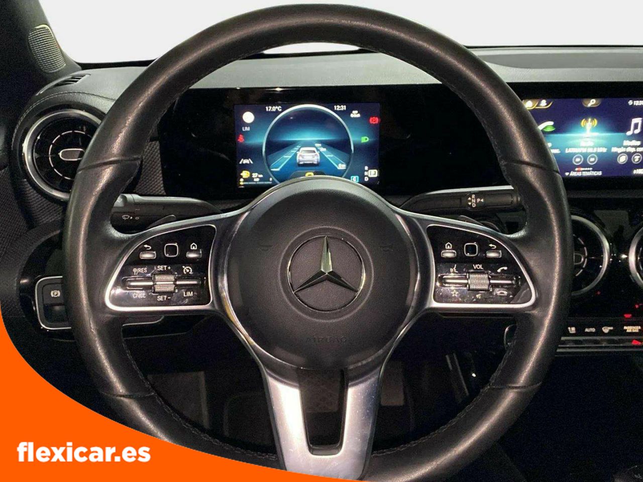 Foto Mercedes-Benz Clase CLA 11